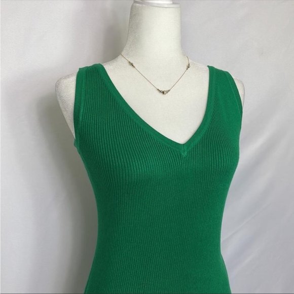 House of Harlow 1960 Green Midi Dress - Picture 3 of 9